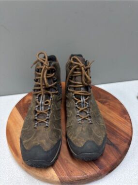 Merrell Bitter Root Hiking Boots Mens 11.5 | Vibram Sole Trail Outdoor Shoes